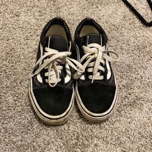 Black old skool vans